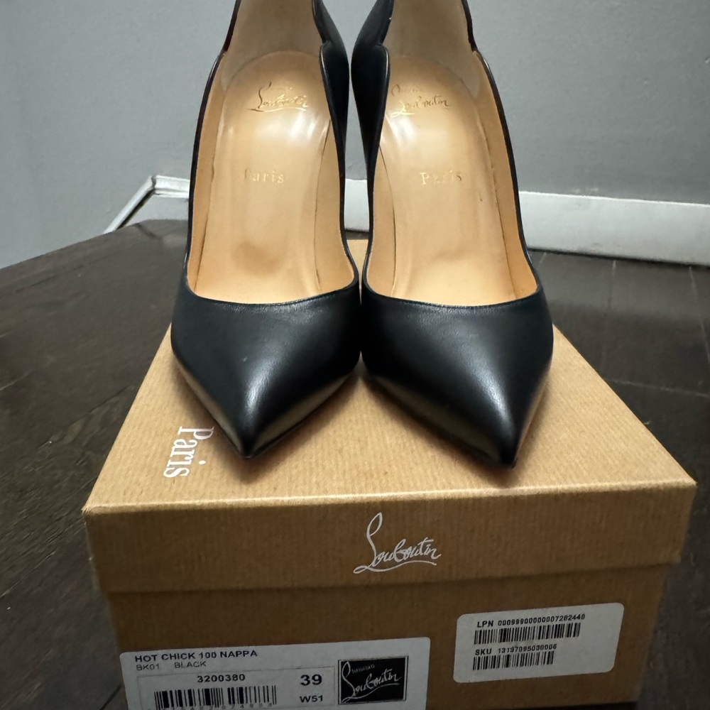 Christian Louboutin hot chick 100 Black Nappa Heels